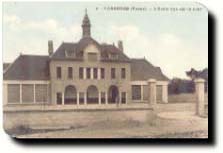 L'école de varennes d'antan vue arrière